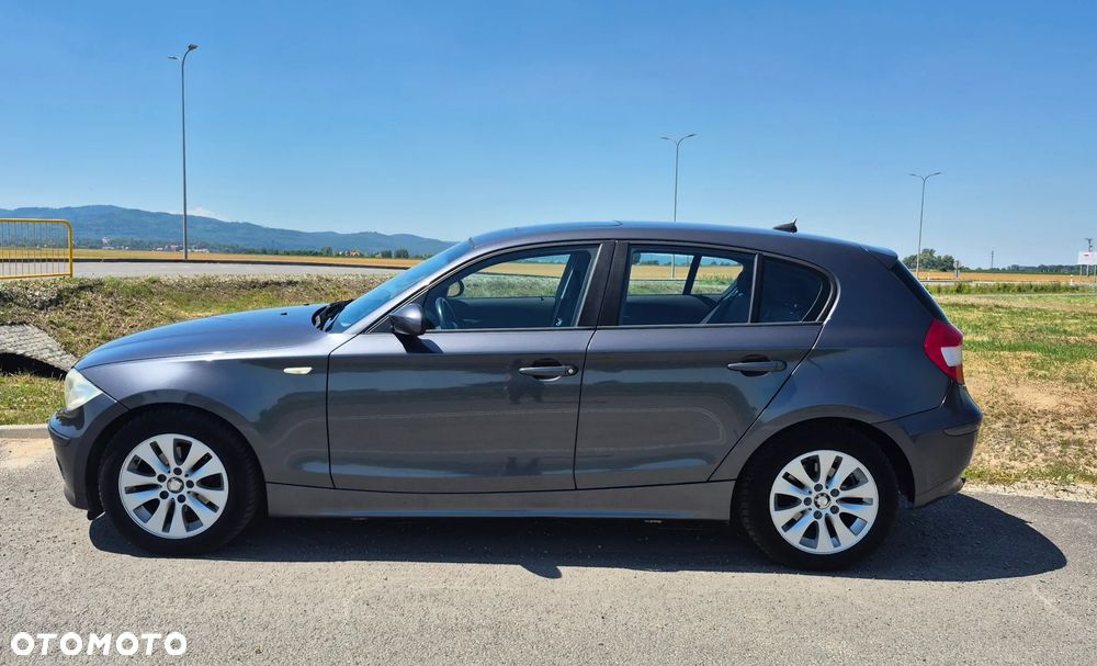 BMW Seria 1 116i - 1