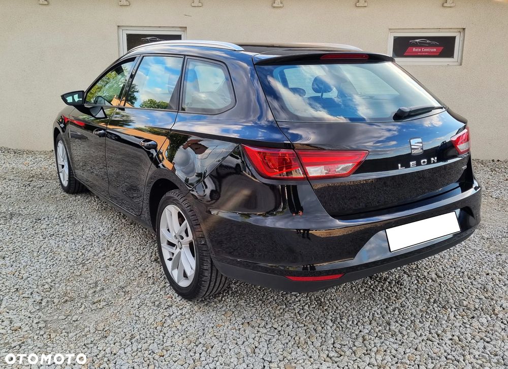 Seat Leon Sportstourer 2.0 TDI Style S&S DSG EU6 - 3