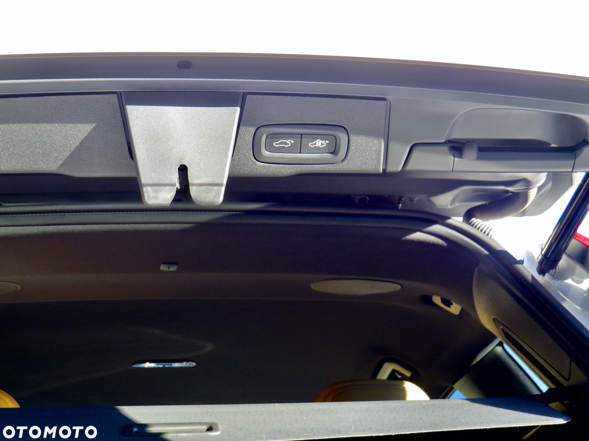 Volvo XC 60 B4 D AWD Geartronic Inscription - 23