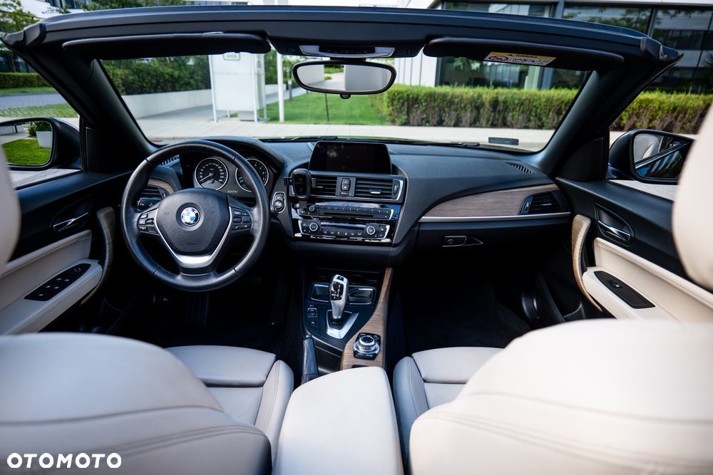 BMW Seria 2 220i - 11