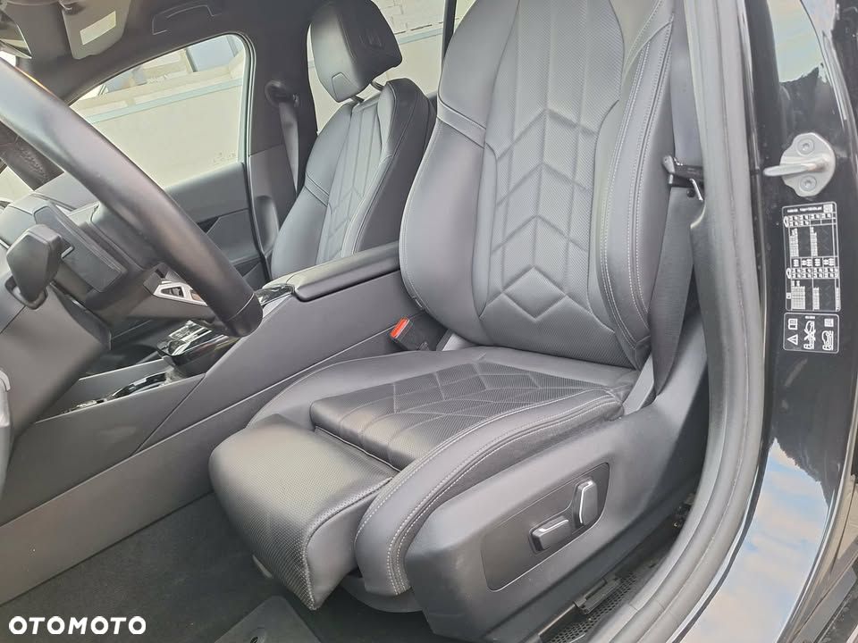 BMW Seria 5 520e Luxury Line sport - 11