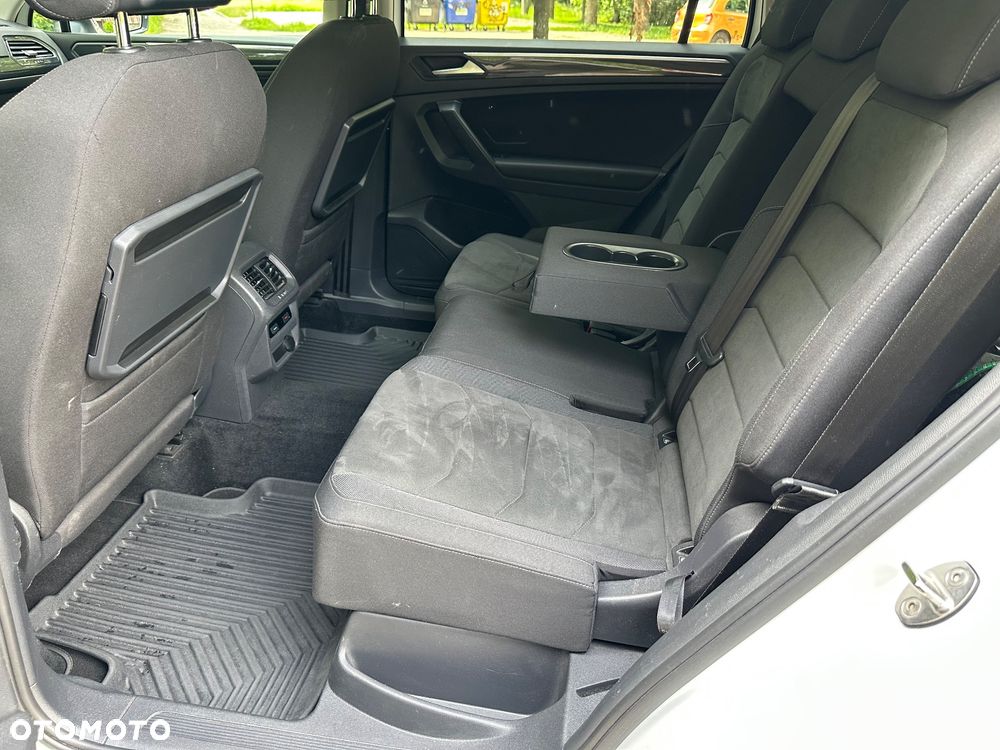 Volkswagen Tiguan 2.0 TDI SCR 4Mot Elegance DSG - 11