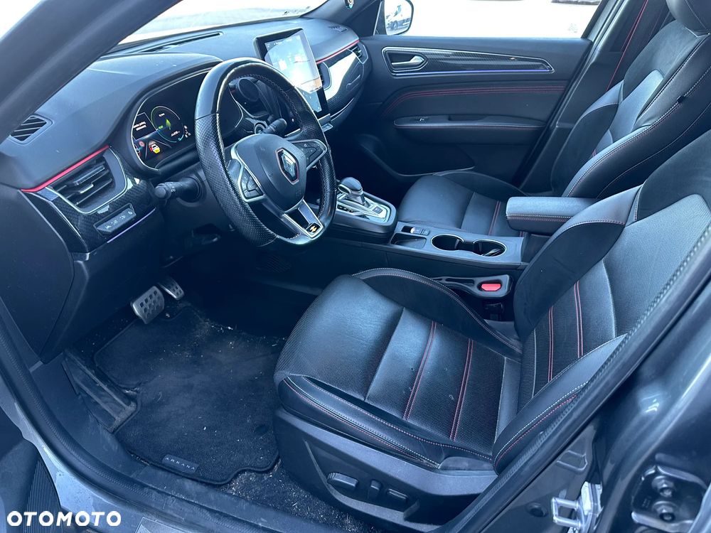 Renault Arkana E-TECH 145 R.S.LINE - 5