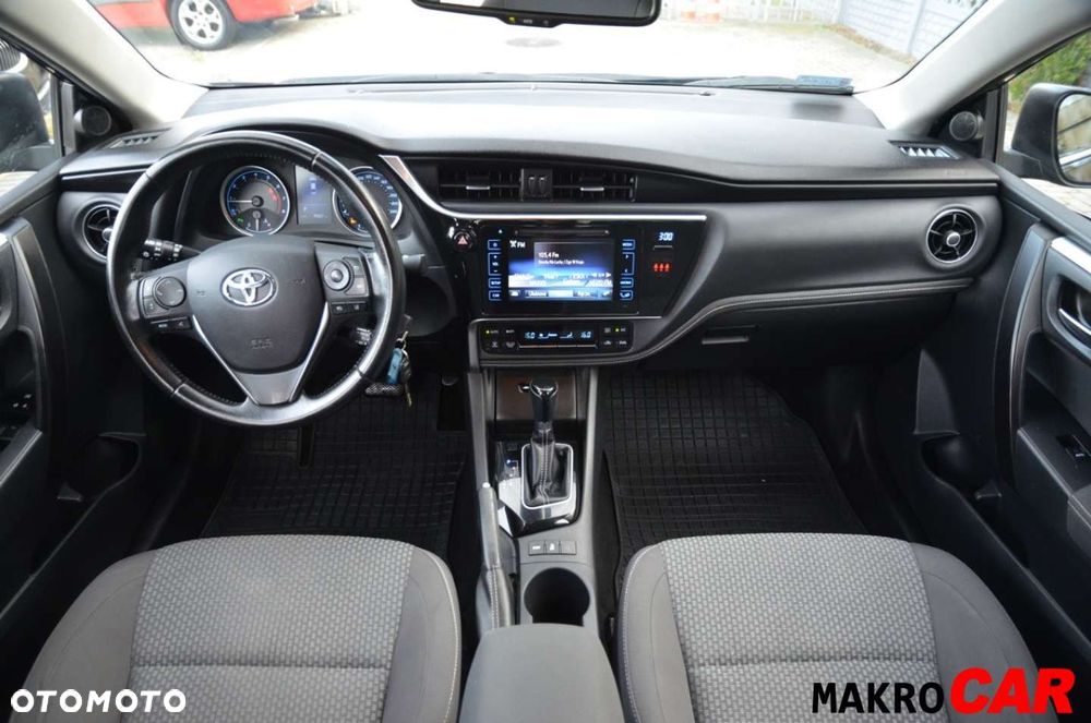 Toyota Corolla - 8