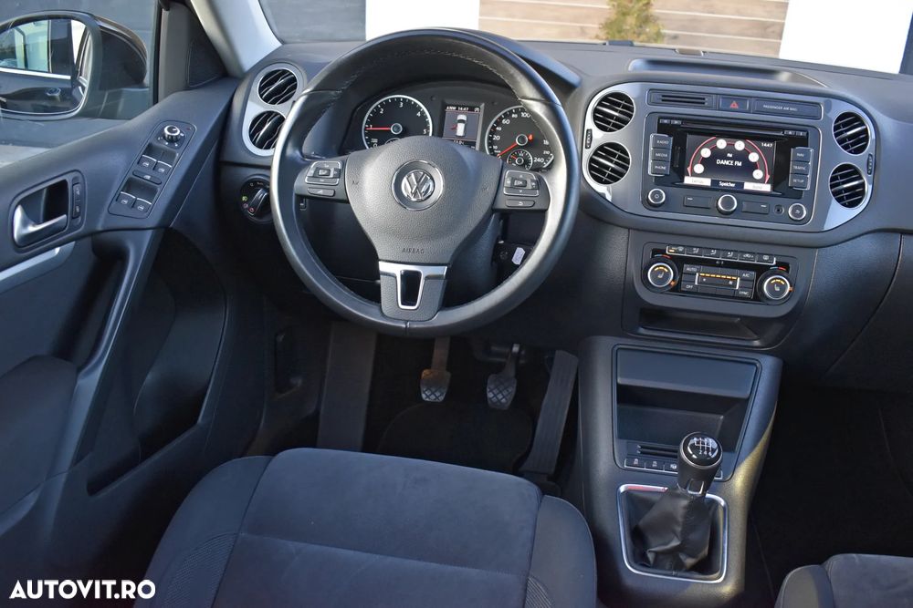 Volkswagen Tiguan 2.0 TDI DPF 4Motion BlueMotion Technology Exclusive - 13