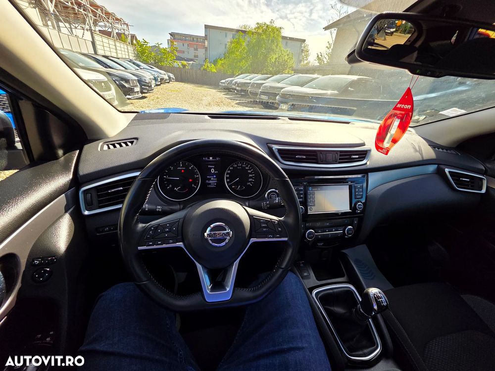 Nissan Qashqai 1.5 DCI N-CONNECTA - 26