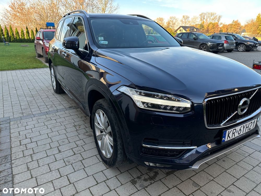 Volvo XC 90 D5 AWD Momentum - 3