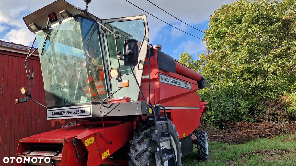 Massey Ferguson 22 - 9