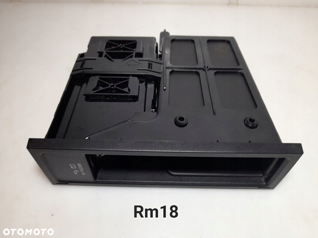 VW TIGUAN 2015r PASSAT B7 MODUŁ CZYTNIK INTERFACE MULTIMEDIALNY 5N0035728Q - 2