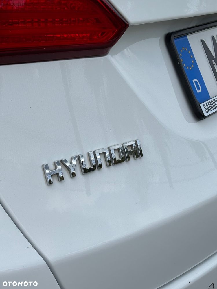 Hyundai i30 blue Kombi 1.6 GDi Style - 11
