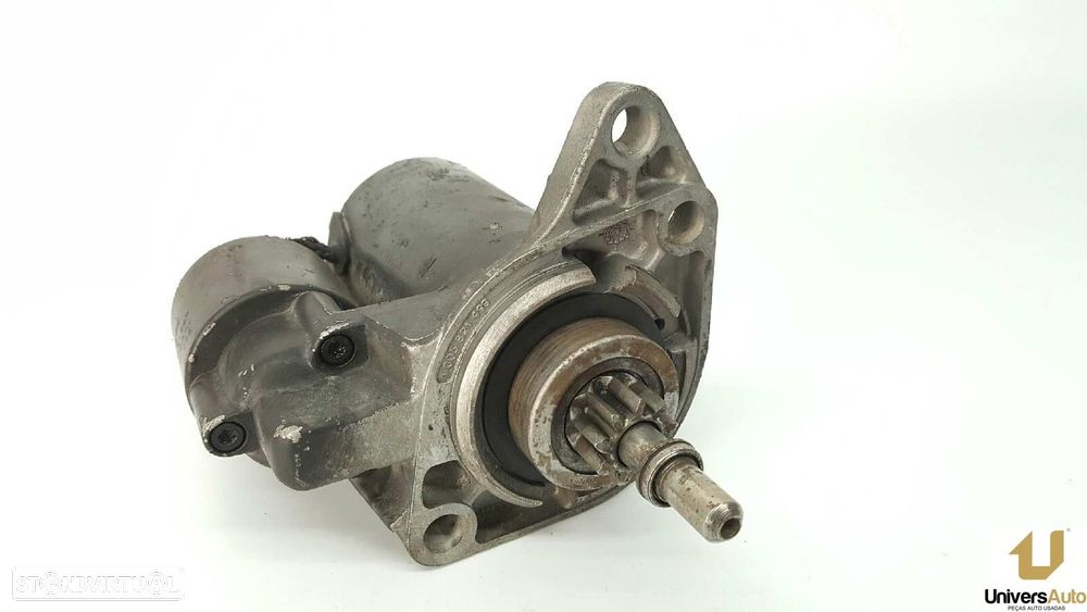MOTOR DE ARRANQUE VOLKSWAGEN GOLF III CABRIO (1E7) 1.8 - 4