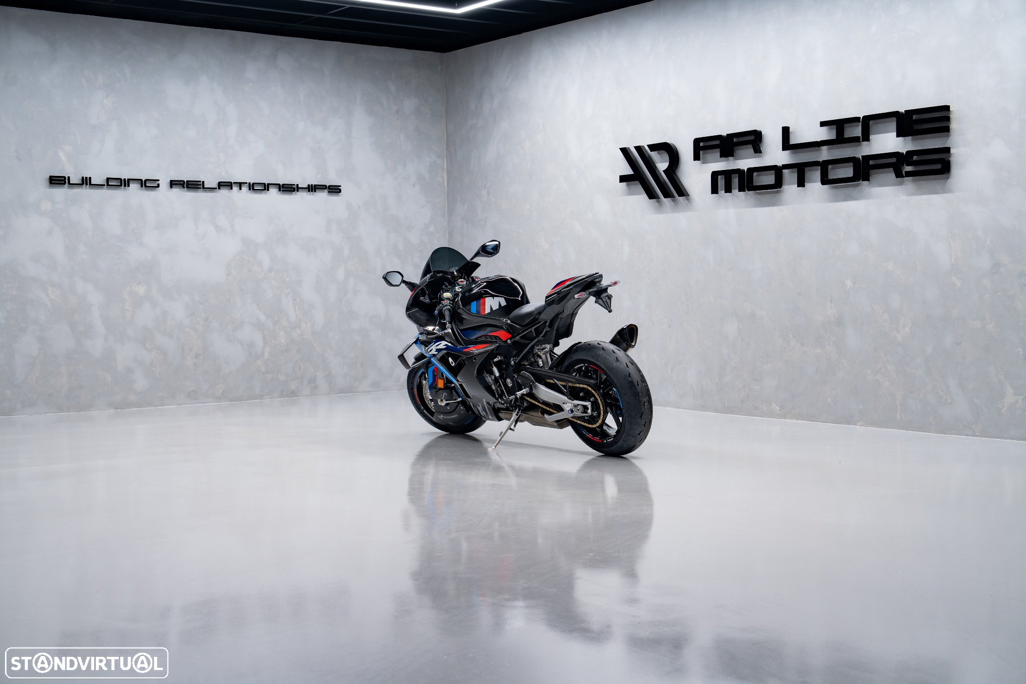 BMW M 1000 RR - 14