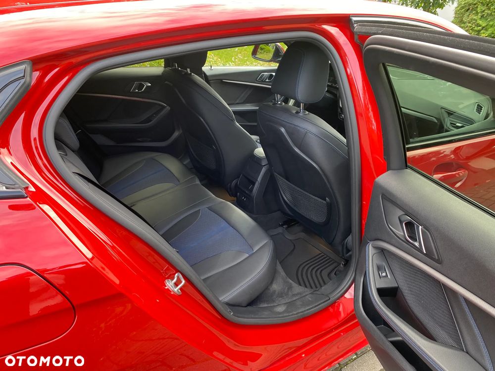 BMW Seria 1 118i M Sport - 19