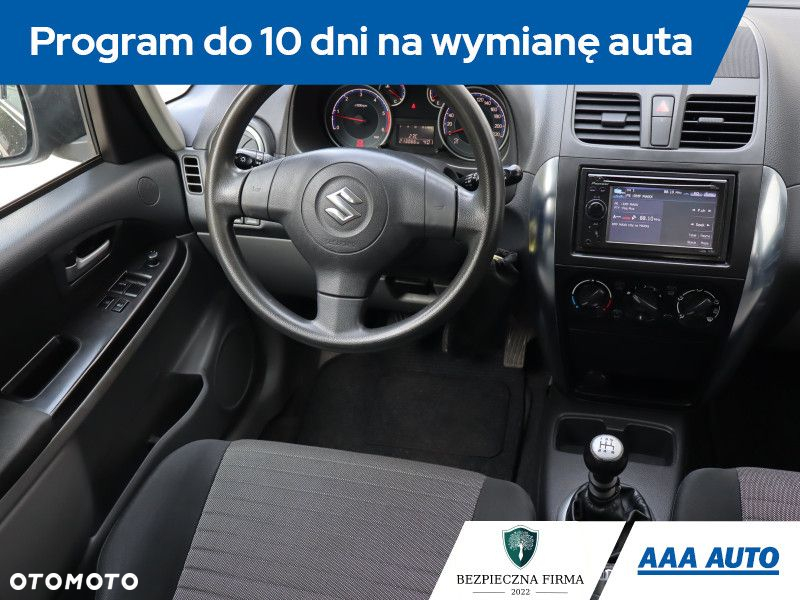 Suzuki SX4 - 8