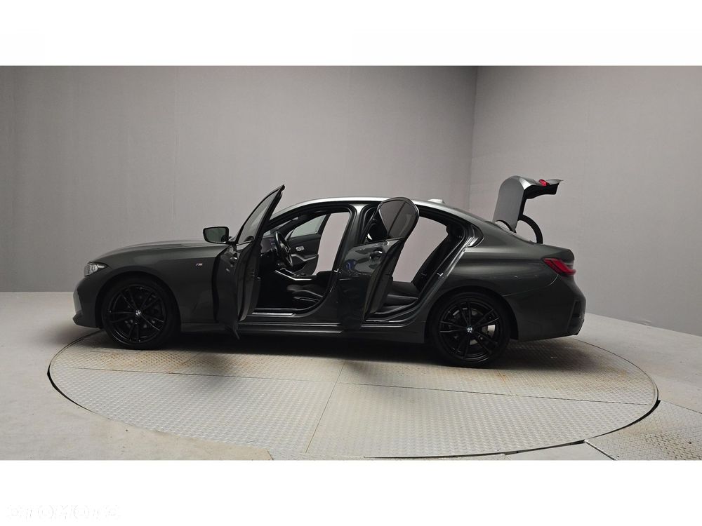 BMW Seria 3 320d xDrive mHEV sport - 14
