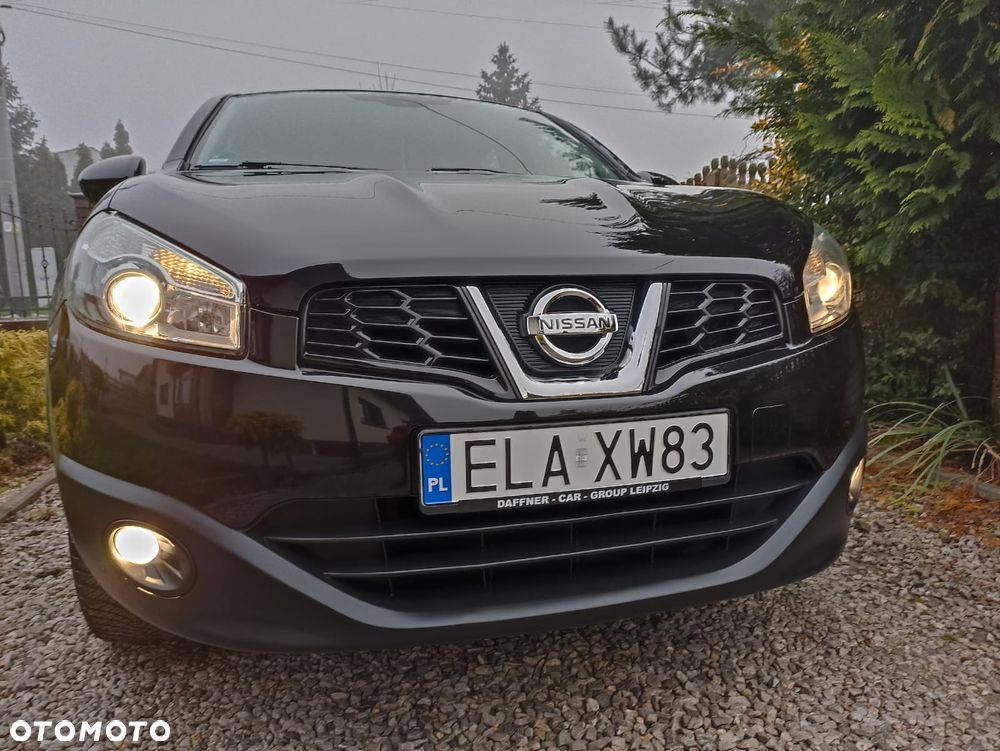 Nissan Qashqai - 2