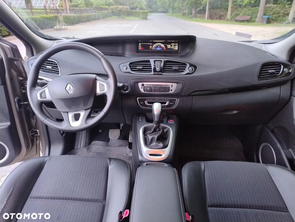 Renault Scenic - 7