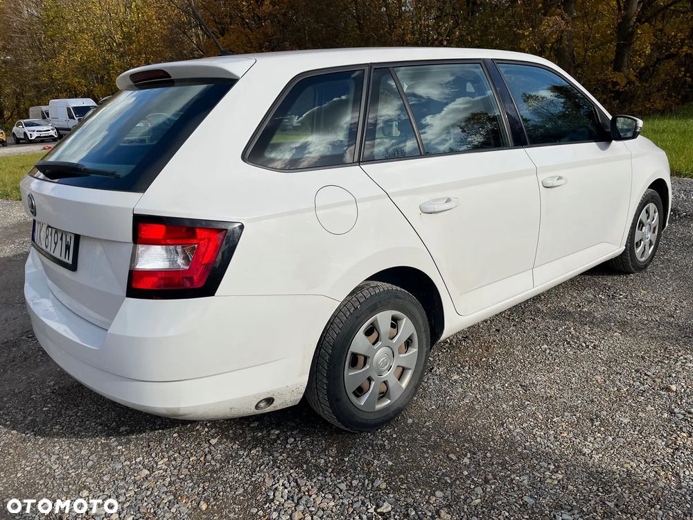 Skoda Fabia 1.0 Active - 5