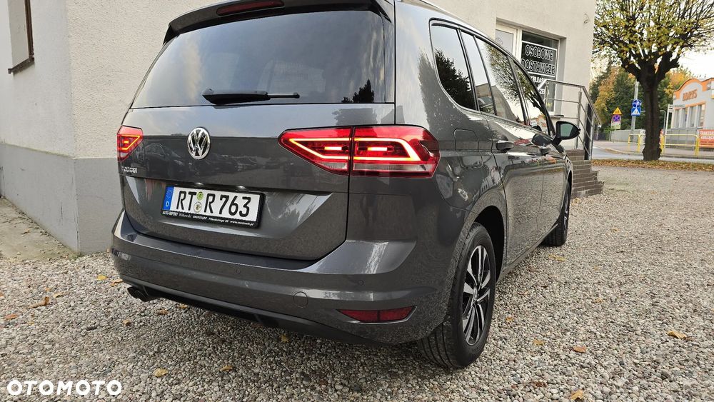Volkswagen Touran 2.0 TDI BMT IQ Drive DSG - 14