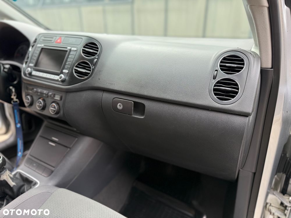 Volkswagen Golf Plus 1.9 TDI Edition - 26