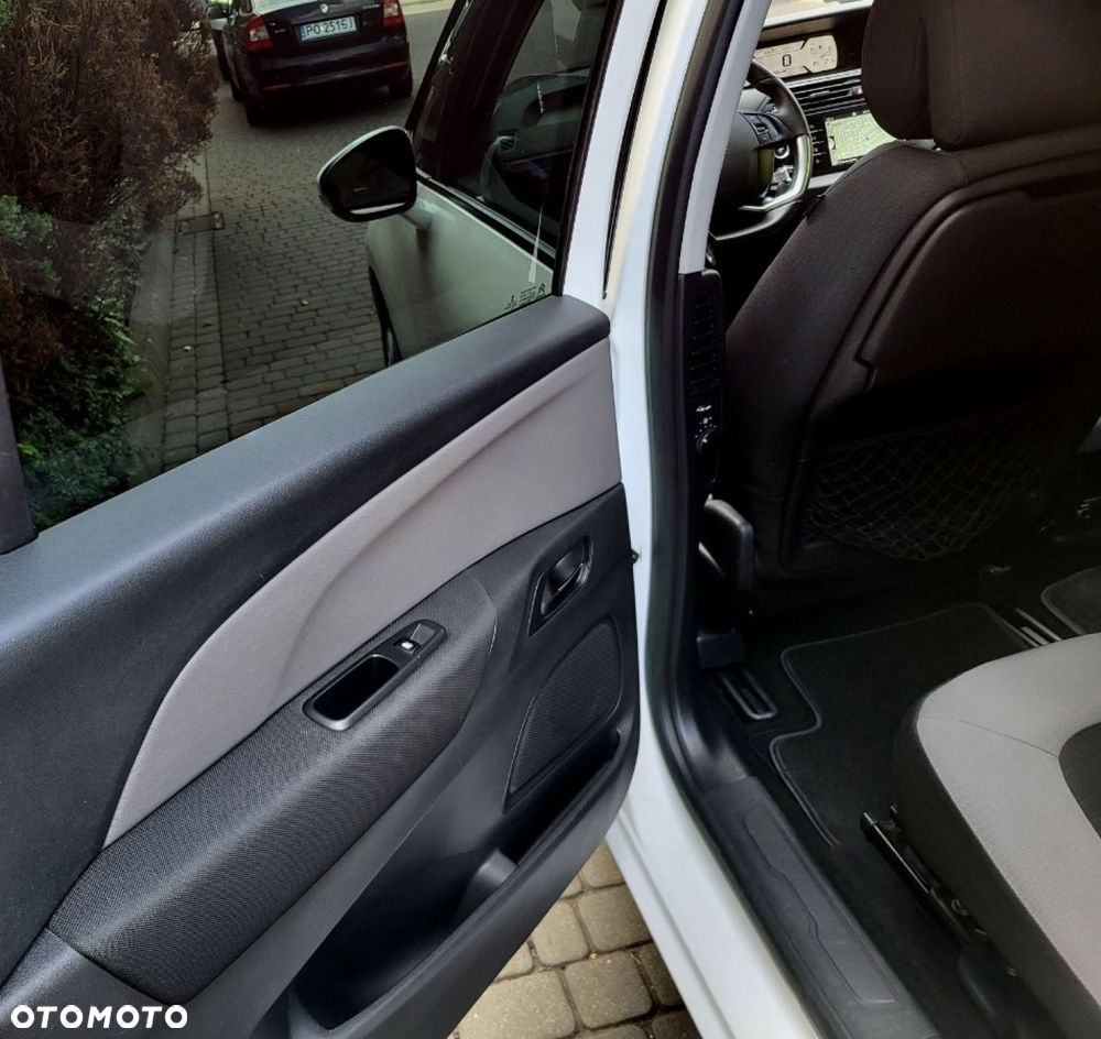 Citroën C4 Grand Picasso - 35