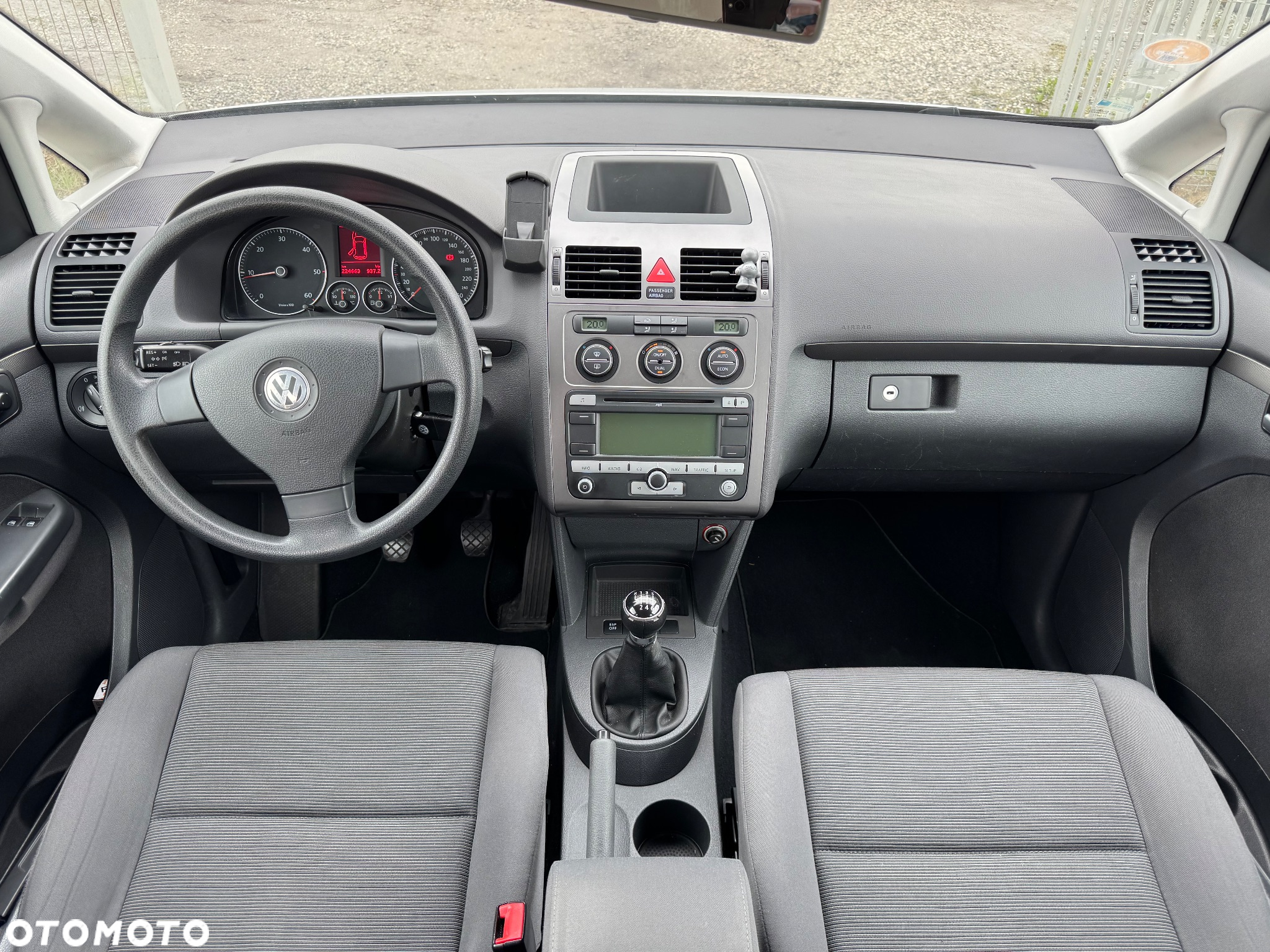 Volkswagen Touran 1.9 TDI - 16