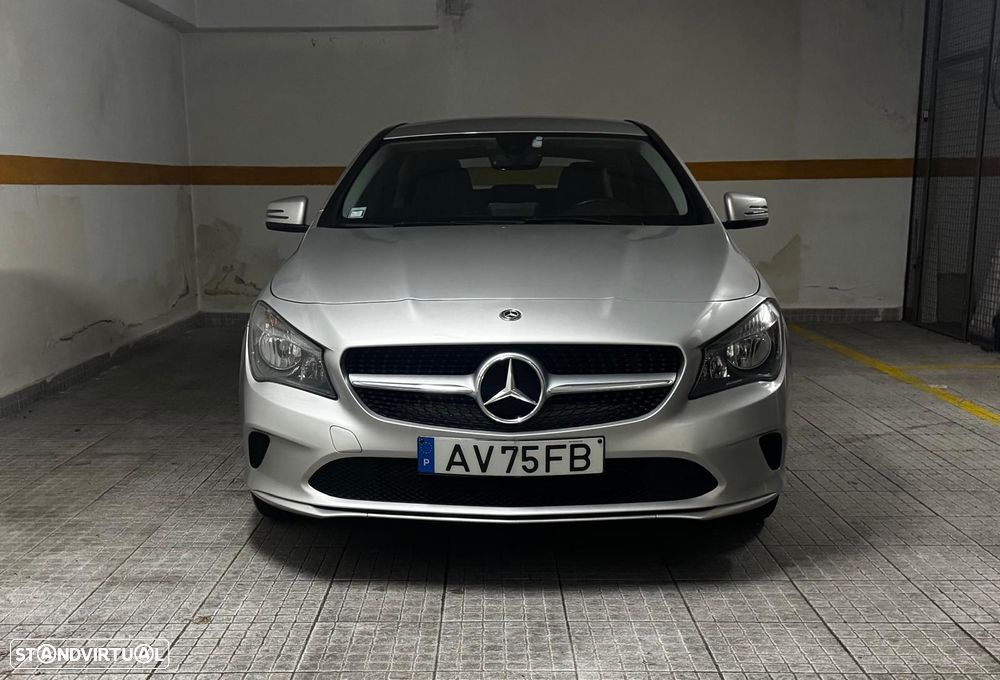 Mercedes-Benz CLA 180 (CDI) d - 9