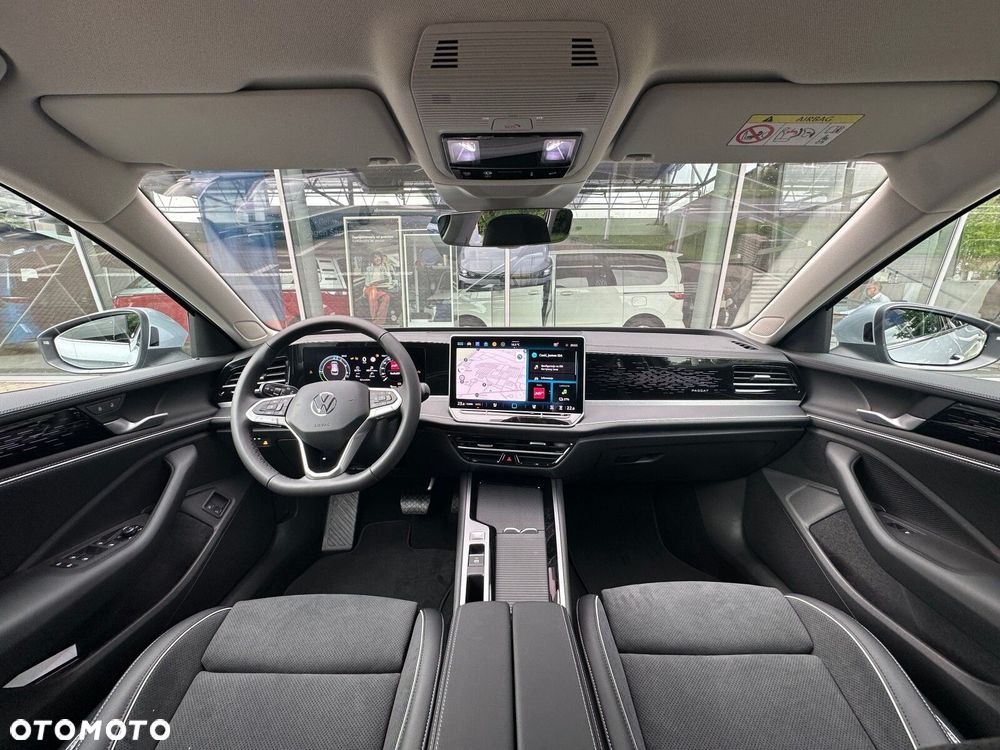 Volkswagen Passat - 15