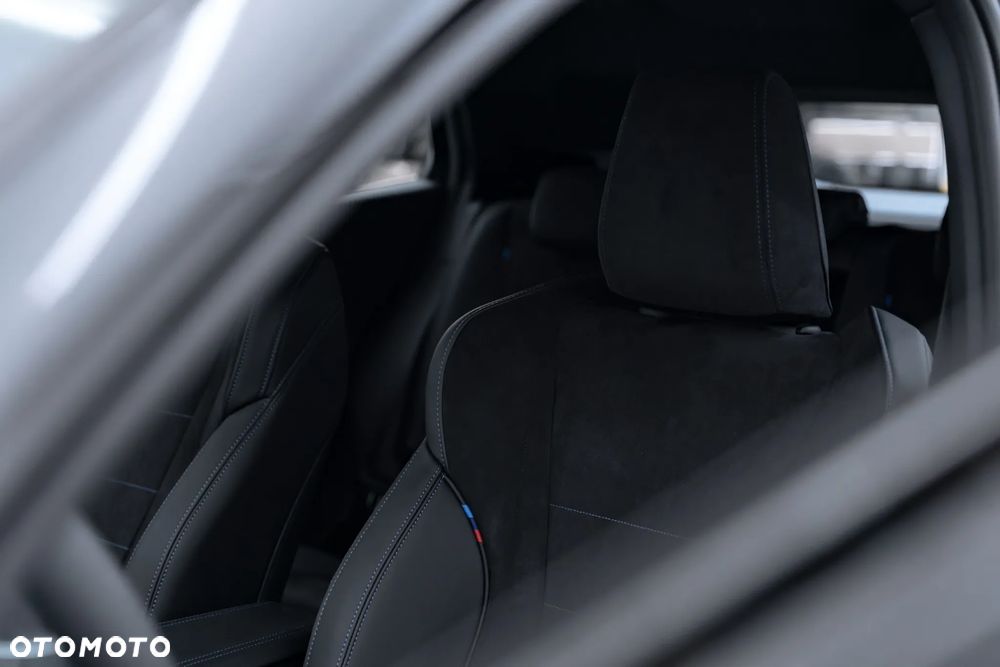 BMW X2 - 25