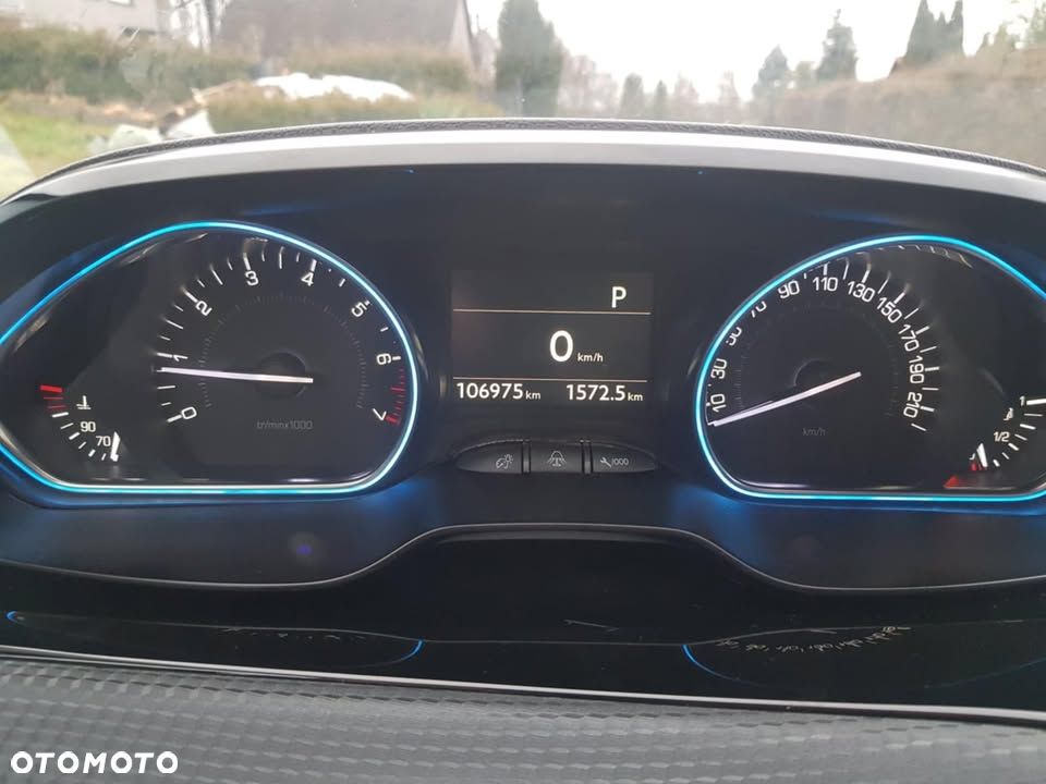 Peugeot 2008 PureTech 110 Stop&Start EAT6 Crossway - 15