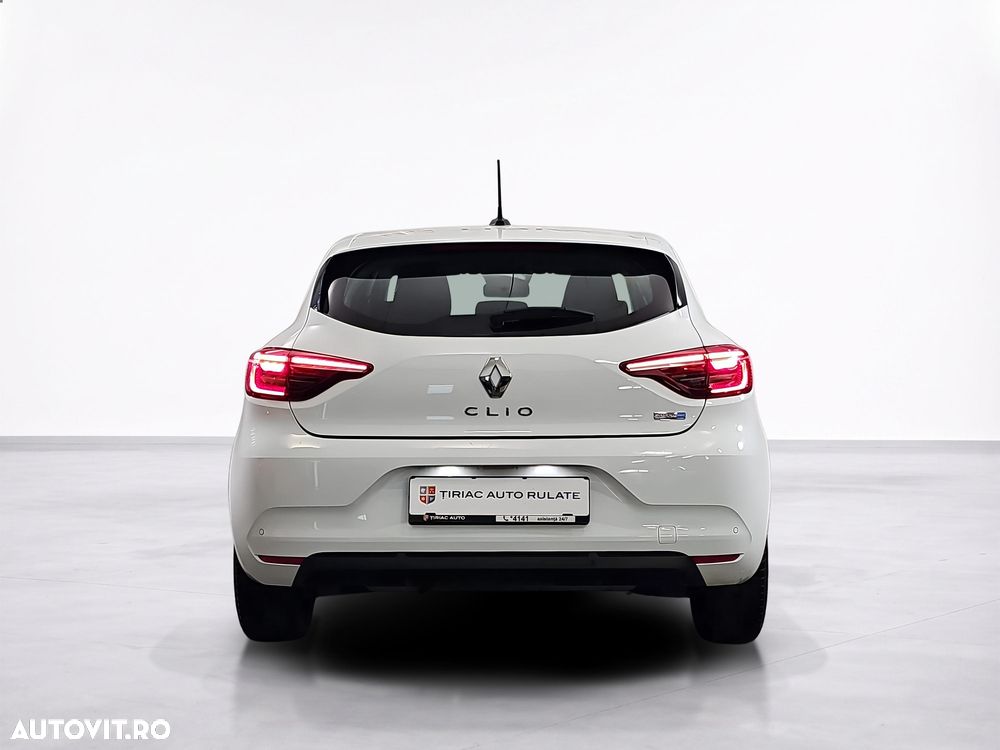 Renault Clio - 5