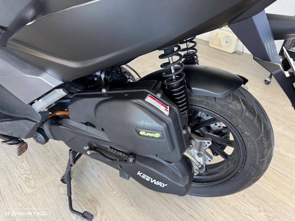 Keeway Vieste 125 - 6