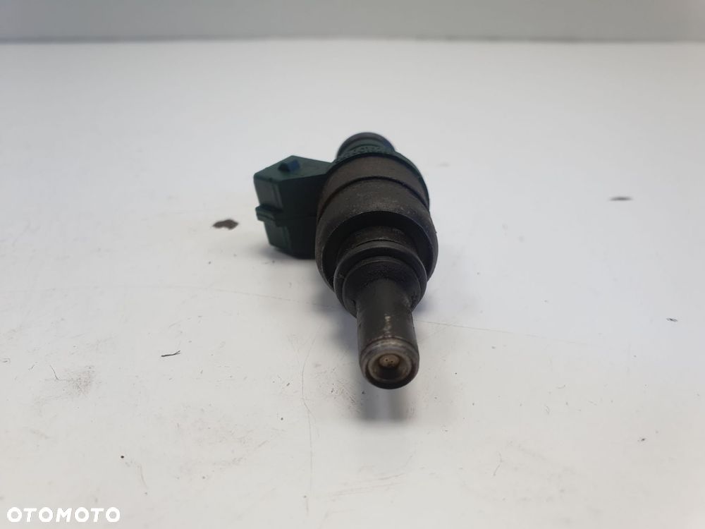 WTRYSKIWACZ Kia Rio I 1.3 8V _ wtrysk 0K30C13250 - 4