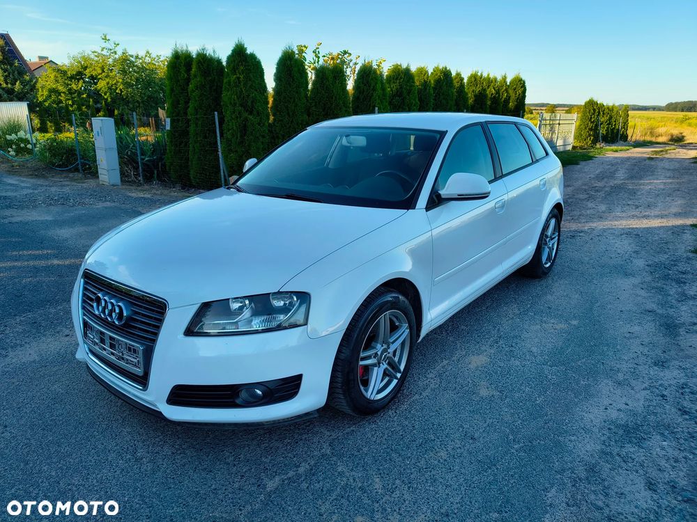 Audi A3 Sportback - 2