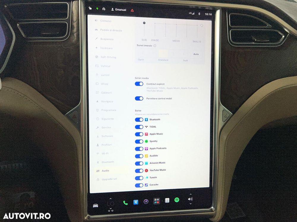 Tesla Model S - 23