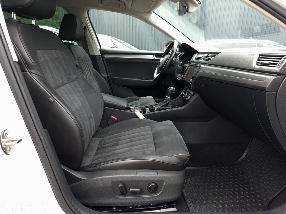 Skoda Superb 2.0 TDI Style DSG - 16