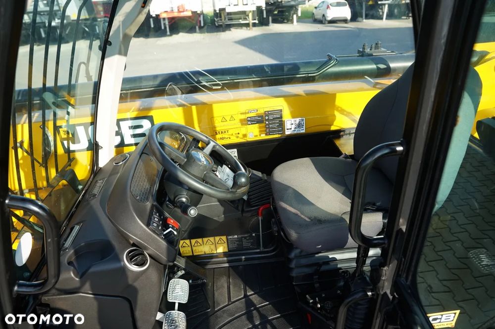 JCB 535-95 / ŁADOWARKA TELESKOPOWA / ŁYZKA / WIDŁY / ŁADOWACZ / UDŹWIG 3 500 KG / - 35
