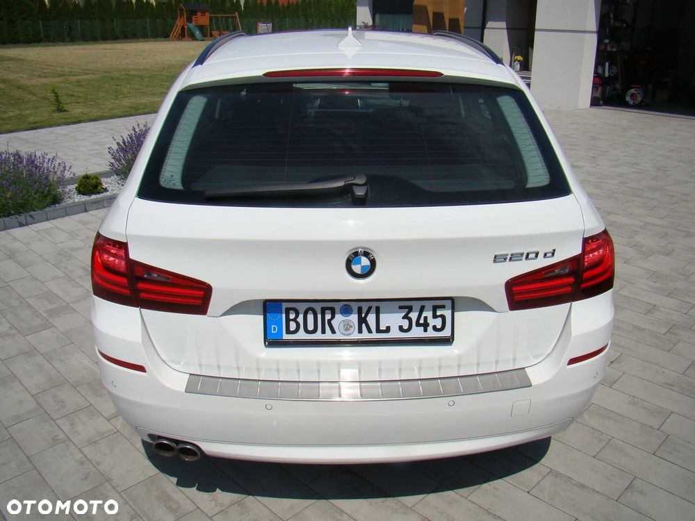 BMW Seria 5 520d - 10