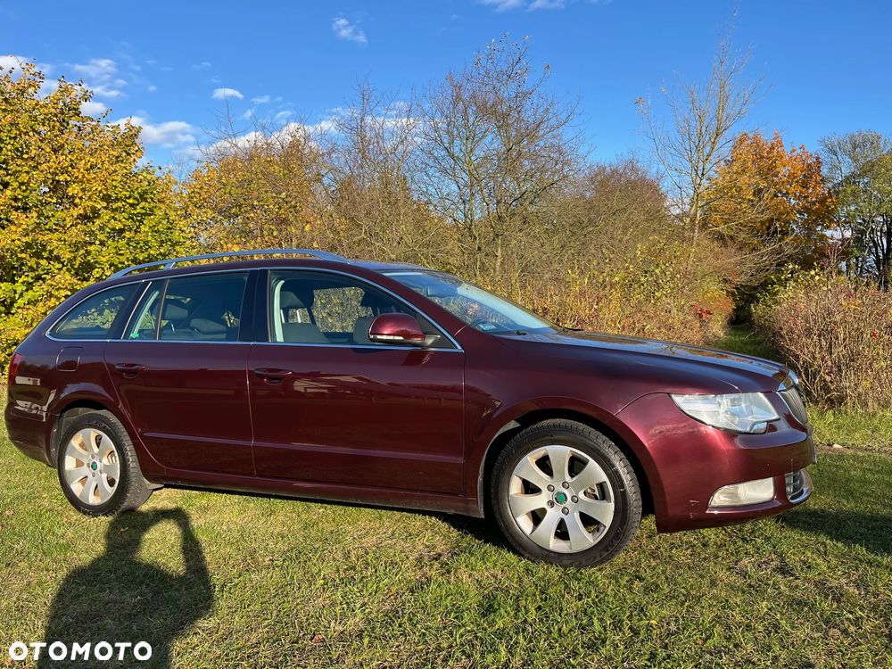 Skoda Superb 2.0 TDI Ambition - 2