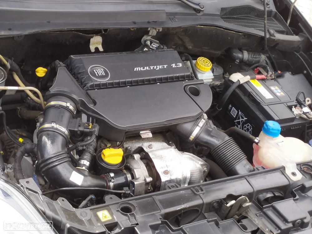 Fiat Grande Punto - 5