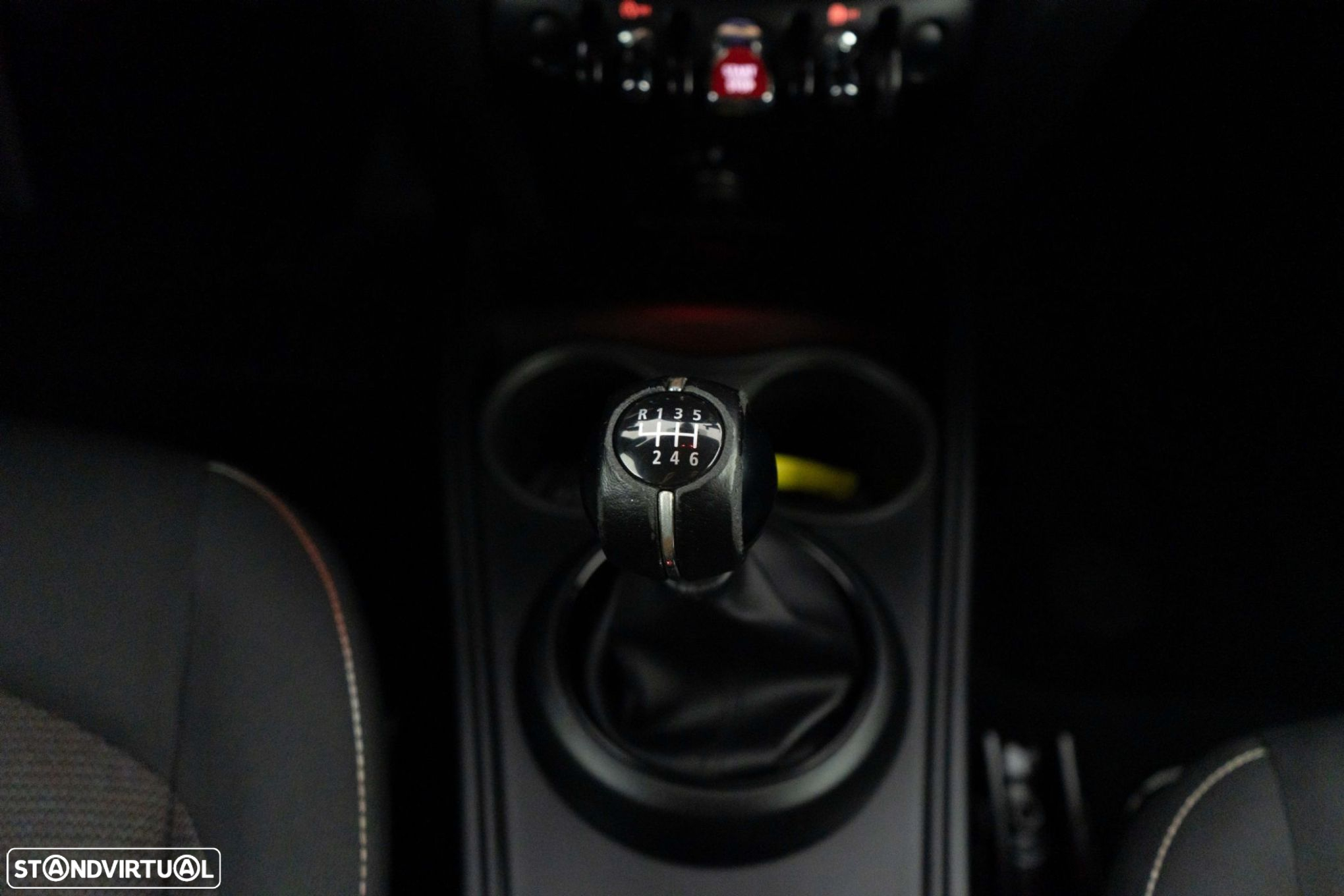 MINI Countryman One D - 23