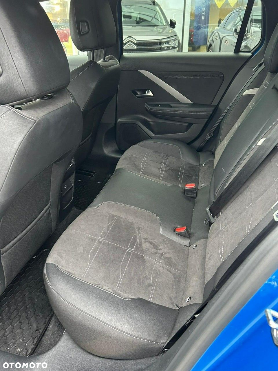 Opel Astra - 11