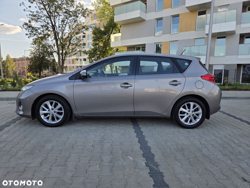 Toyota Auris - 3