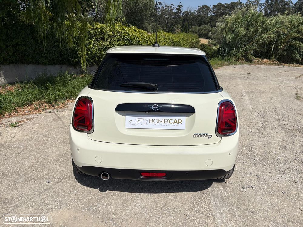 MINI 5 Portas Cooper D Aut. - 1