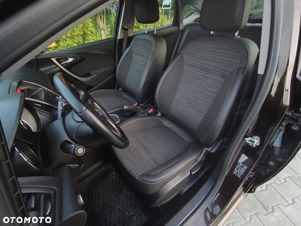 Opel Astra - 10