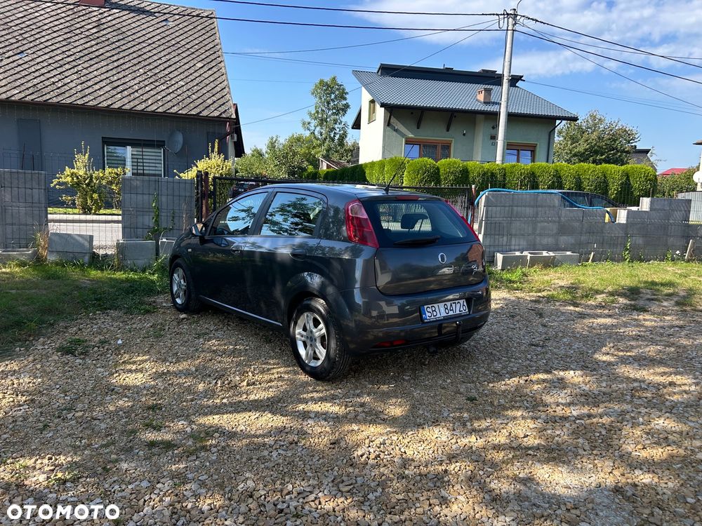 Fiat Grande Punto 1.4 8V Dynamic - 27