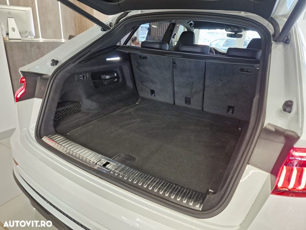 Audi Q8 - 8