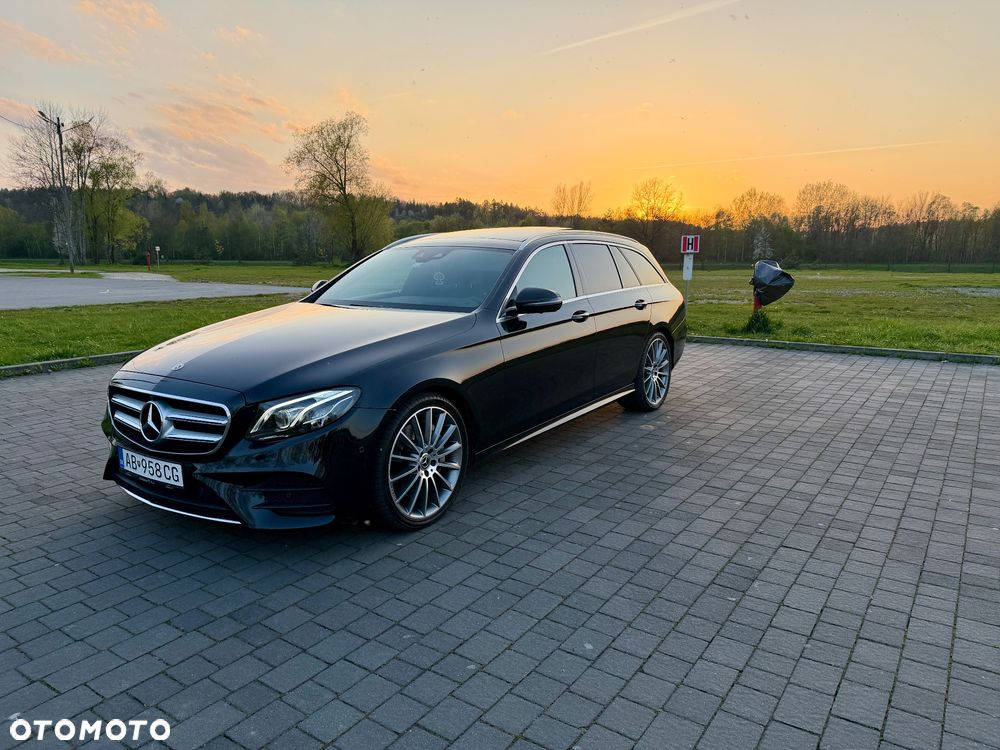 Mercedes-Benz Klasa E 450 4-Matic 9G-TRONIC - 3