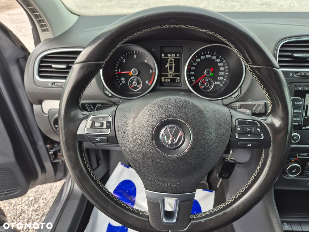 Volkswagen Golf 2.0 TDI DPF DSG MATCH - 33
