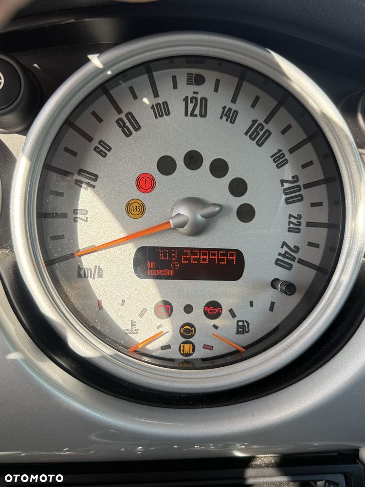 MINI Cooper - 6